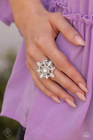 Glimpses of Malibu Fashion Fix Set July 2023